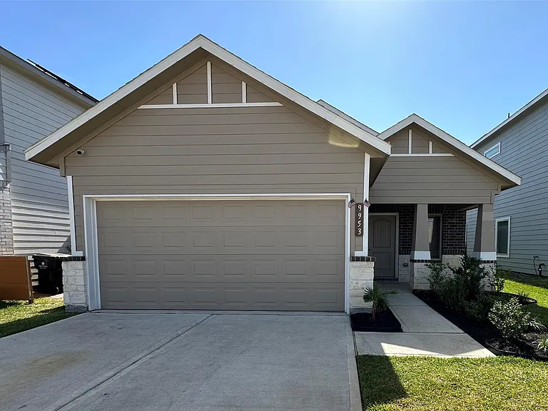 9953 Glenbrook Ln — Photo 1