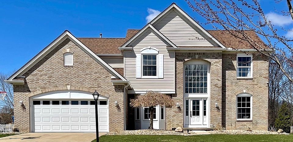 1st image of 27250 Lynde Dr #45