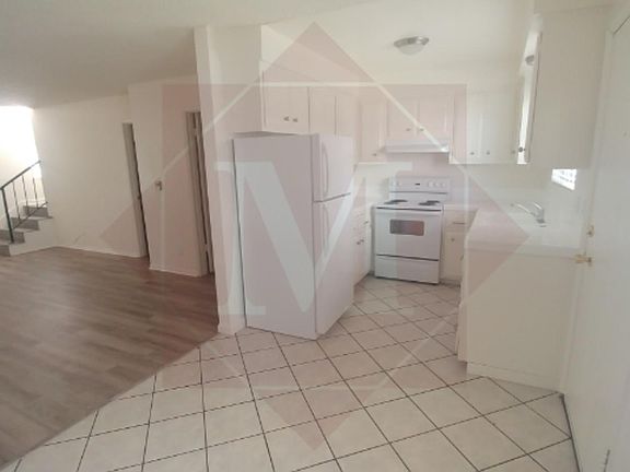 3rd image of 264 Ellwood Beach Dr APT C