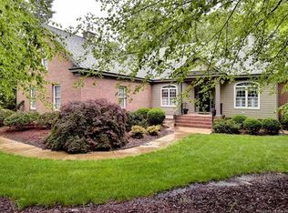 124 Mid Ocean, Williamsburg, VA