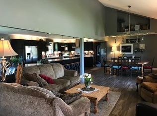 13831 Tonkel Rd, Fort Wayne, IN 46845