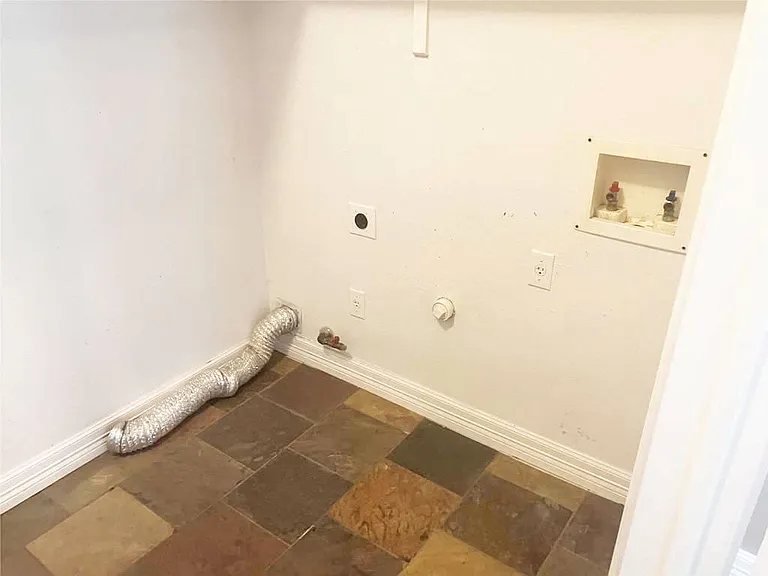 3208 Dawn Mesa Ct — Photo 12