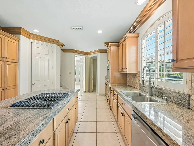 1611 Copperas Cv — Photo 16