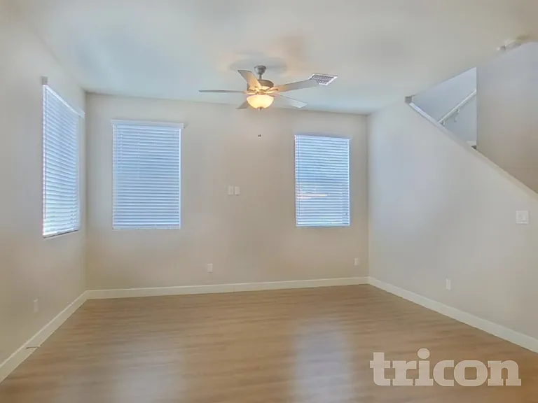 2929 N 28th St #7 — Photo 3