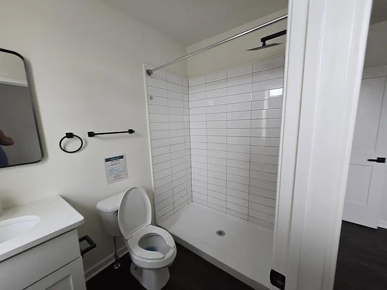300 Market St #101 — Photo 3