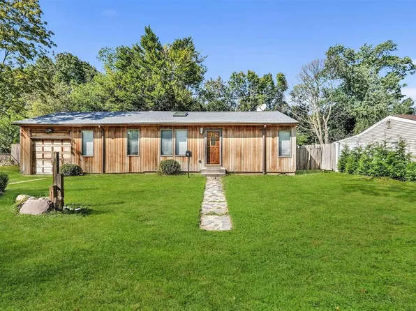 3 E Cherry Street, Central Islip, NY 11722