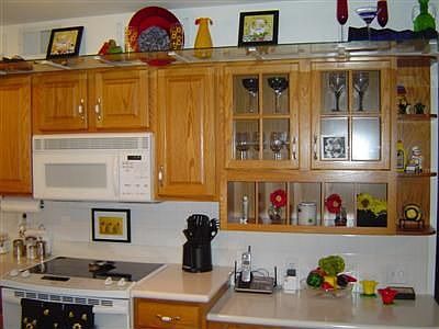 2nd image of 10420 Willowdale Dr