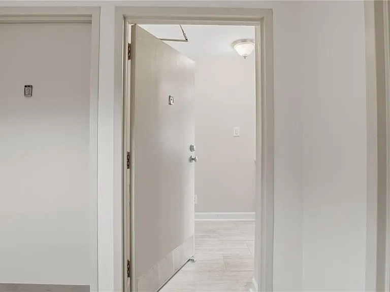 2285 Peachtree Rd NE #709 — Photo 2
