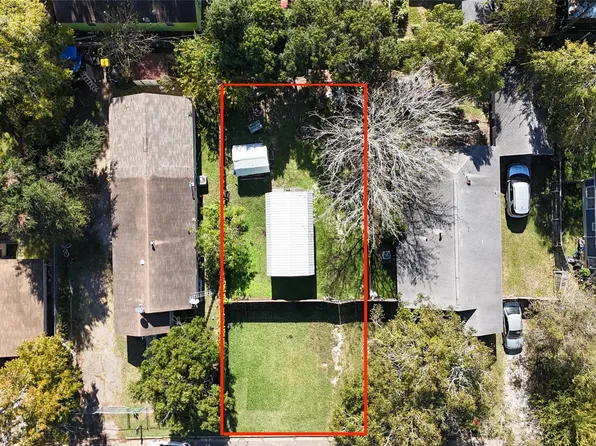 503 Forrest St, Baytown, TX 77520