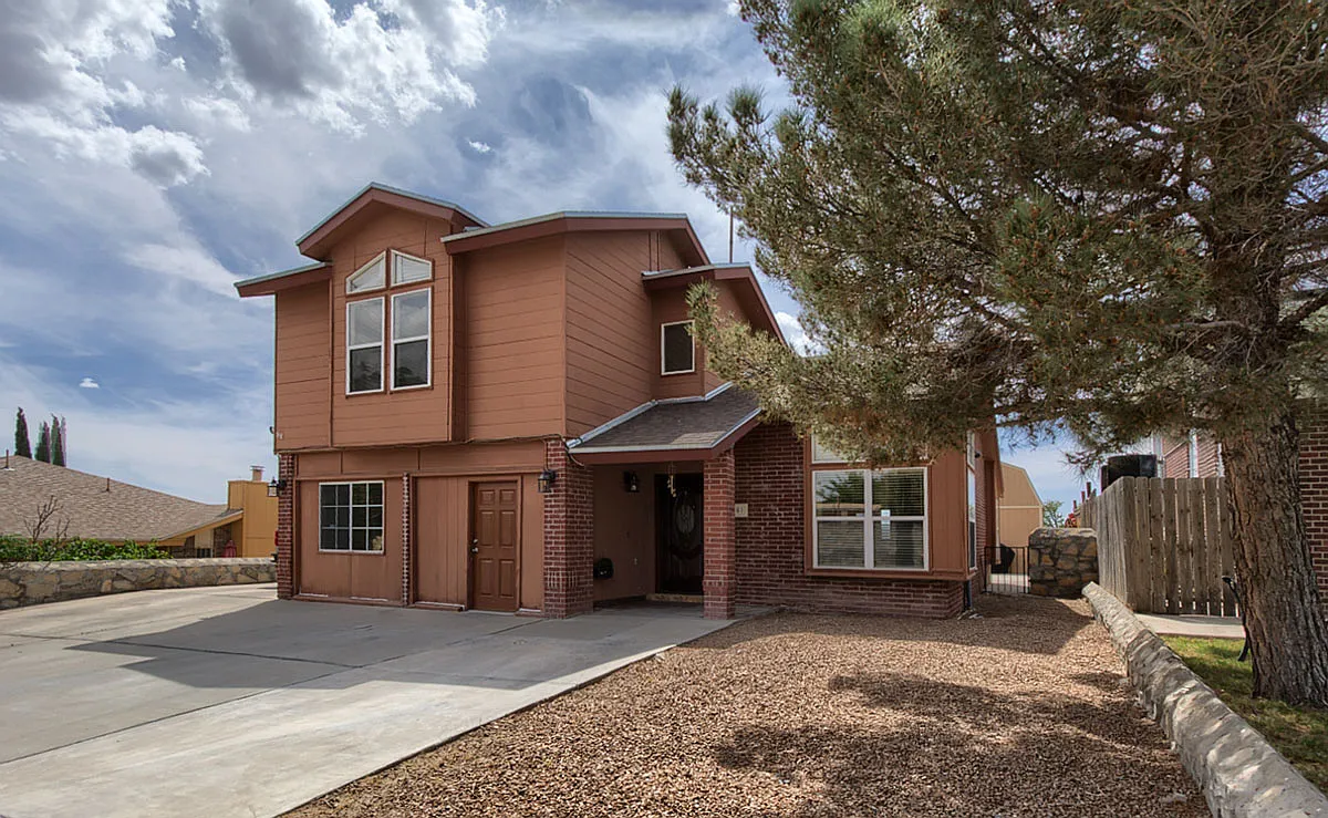 3 bed, 1250 sqft, $1,550 — Photo 2
