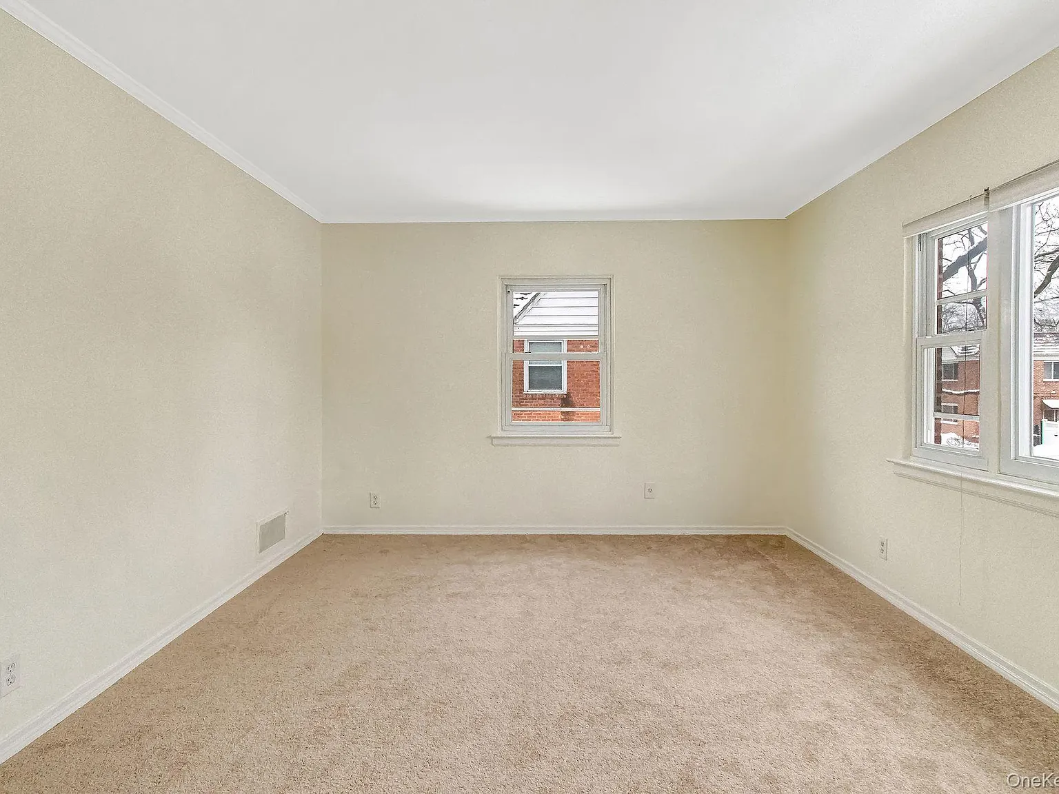 2 bed, 1.0 bath, 900 sqft, $2,500 — Photo 2
