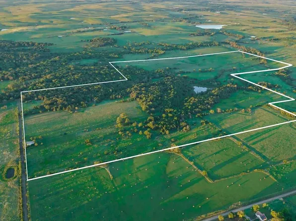 2355 Native, Howard, KS 67349