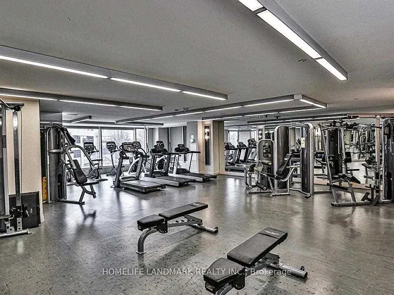 9088 Yonge St #1509 — Photo 17