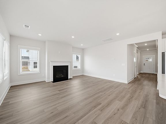 Welcome to the Chandler floorplan at Ashby Woods.