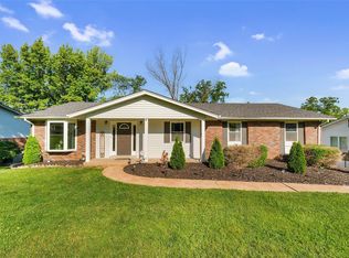 130 Timka Dr, Ballwin, MO