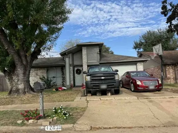 12038 Plumbrook Dr, Houston, TX 77099