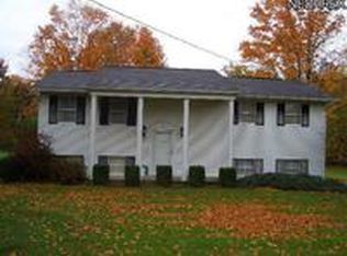 1514 Dietz Ln, Zanesville, OH 43701