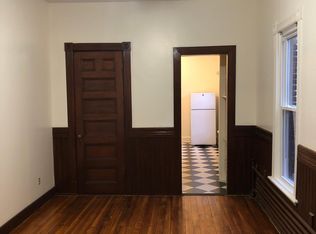 220 3rd St APT 6, Troy, NY 12180