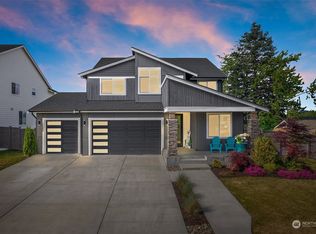 2593 Terry Ct, Enumclaw, WA 98022