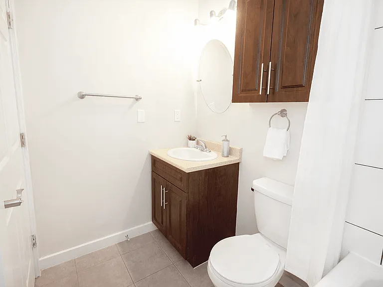 340 Assiniboine Ave #102 — Photo 21