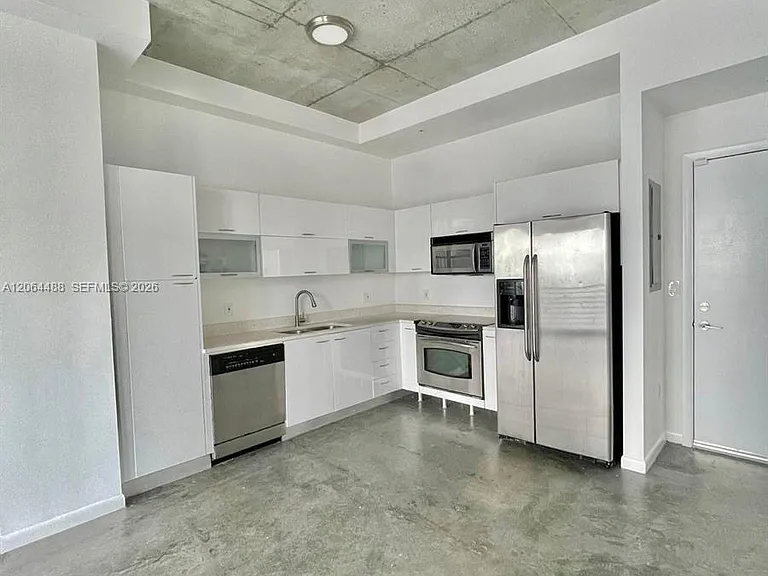 133 NE 2nd Ave #2309 — Photo 3