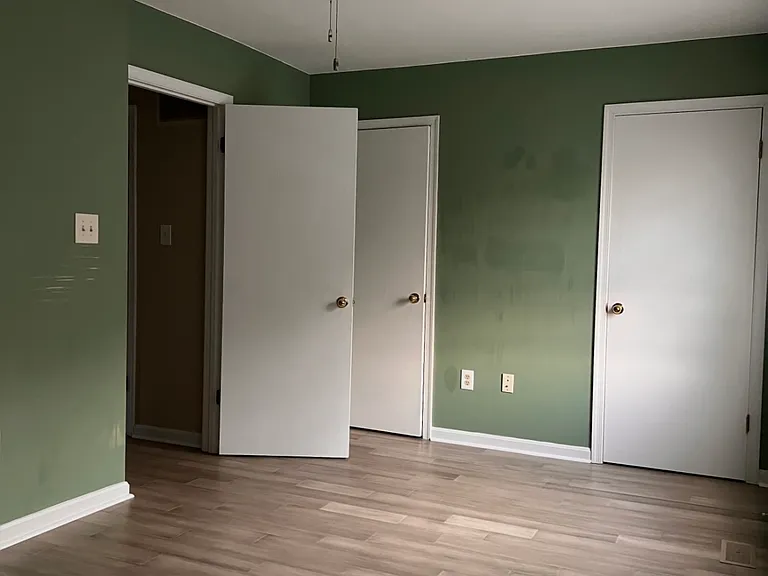 1307 Lobelia Ln — Photo 10