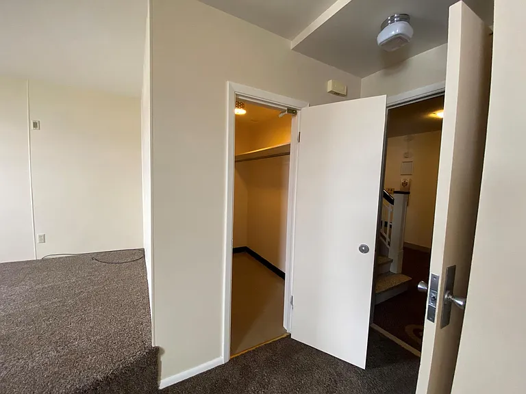 100 E Broadway St #803 — Photo 9