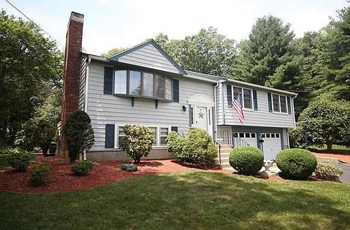 1st image of 85 Mill River Dr
