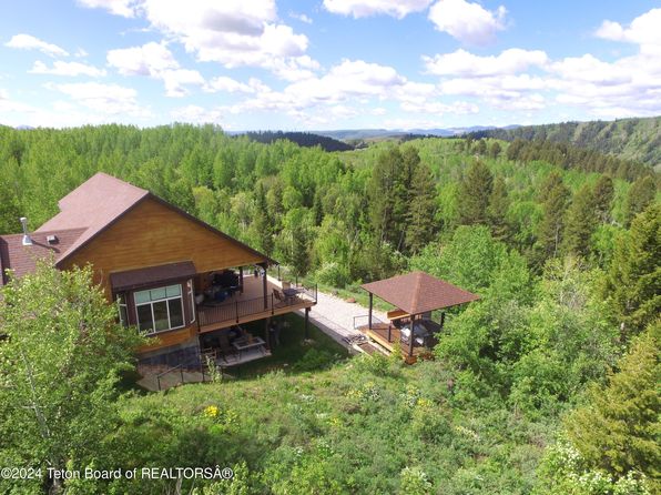 1300 Hillside Loop Rd, Afton, WY 83122