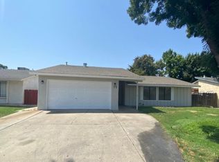 72 Sunset Ct, Merced, CA 95340
