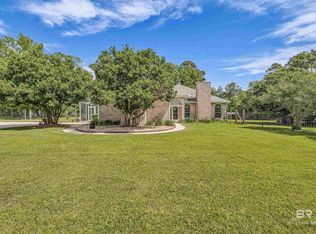 9530 Pilgrim Dr, Elberta, AL 36530