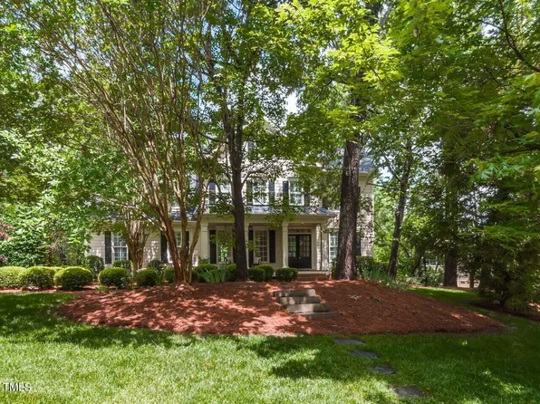 124 Creekvista Dr, Holly Springs, NC 27540