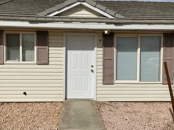 220 N Jones St, Overton, NV