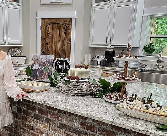 3rd image of 225 Coats Rd