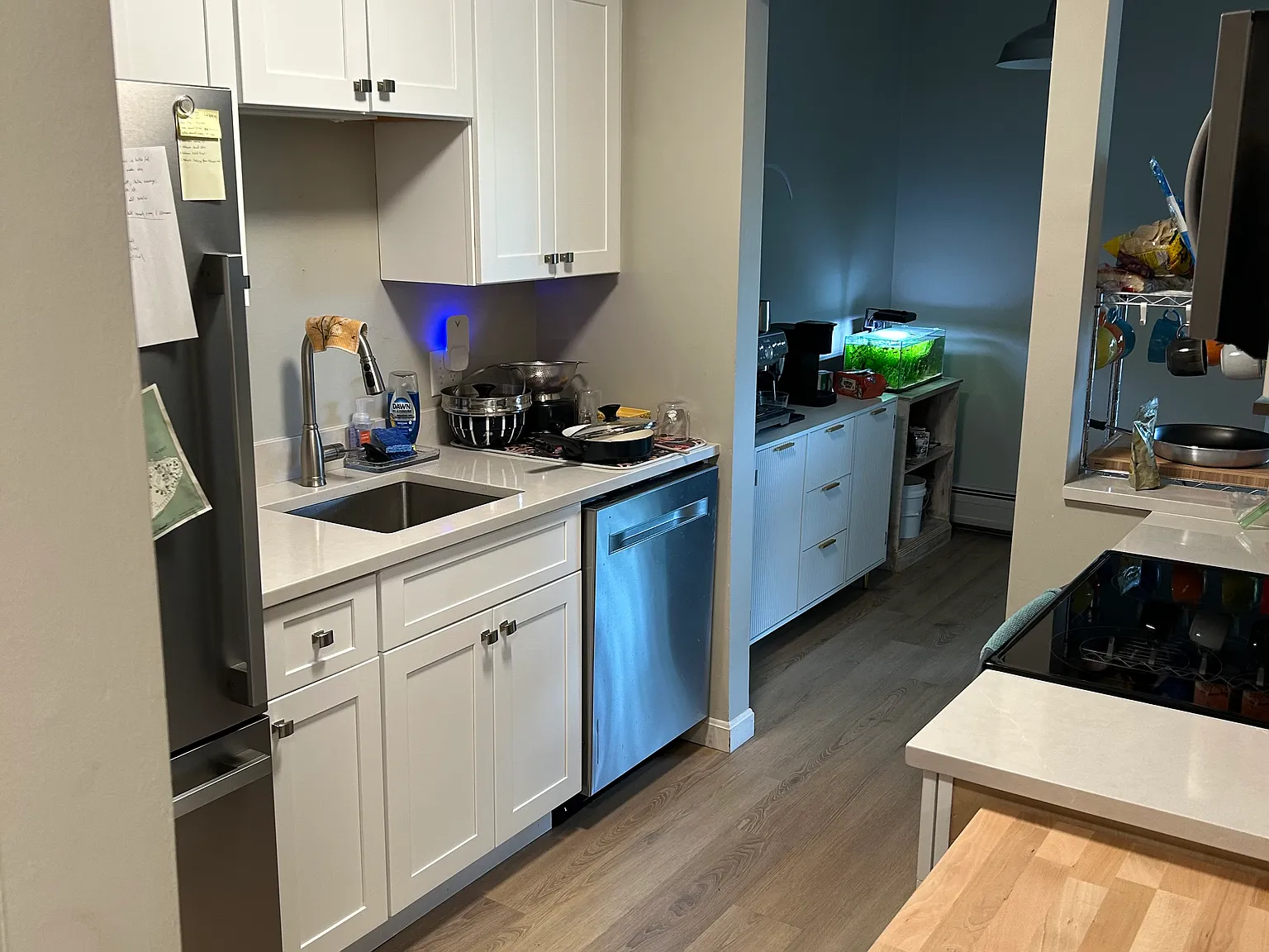 2 bed, 950 sqft, $1,900 — Photo 1