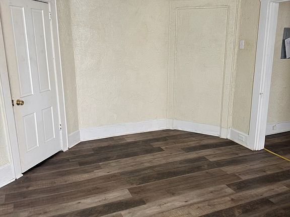 4th image of 55 Vine St #A