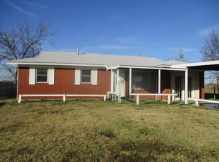 1911 SW 24th St, Lawton, OK 73505