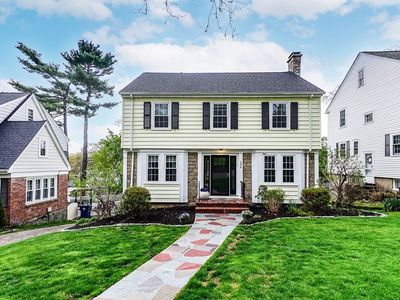 256 Stratford St, West Roxbury, MA, 02132