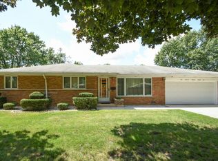 11326 S Neenah Ave, Worth, IL