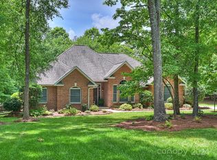 304 Caledonia Way, Waxhaw, NC 28173
