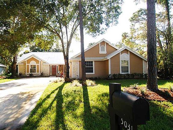 2nd image of 5031 SW Landing Creek Dr