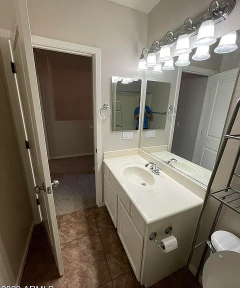 330 S Farmer Ave #114 — Photo 21