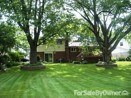 VIEW to HOME from BACK of LOT : Lots of Sun...& Shaded areas.... Enjoy times with family & friends!
