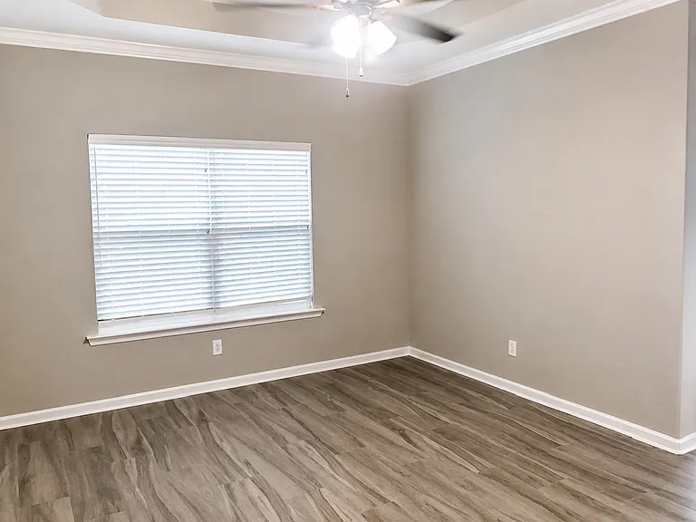 120 Gary Cir #L-17B — Photo 3