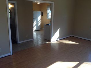 1511 Plymouth St, Greensboro, NC 27406
