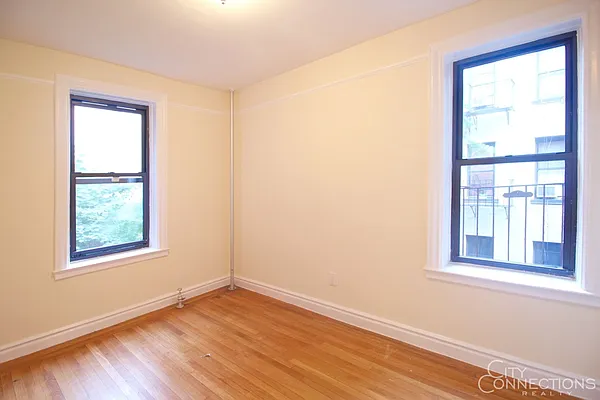 Rented by City Connections Realty | media 12