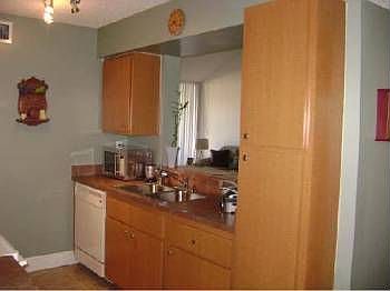3rd image of 4873 NW 97th Pl