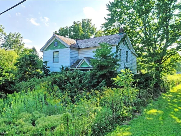 3229 State Route 7, Fowler, OH 44418