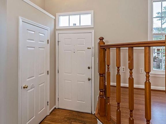 3rd image of 507 Beacon Hill Ter