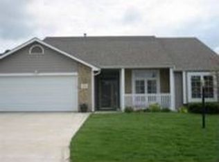 2612 Blue Stem Dr, Lawrence, KS 66047